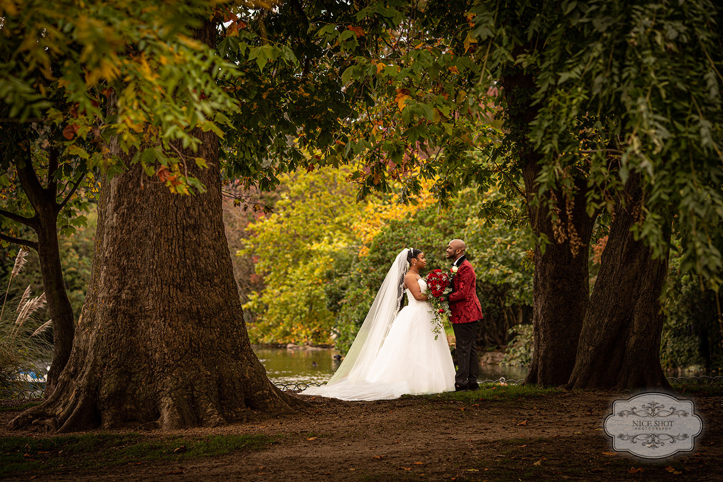 wedding-photographer-london-victoria-park